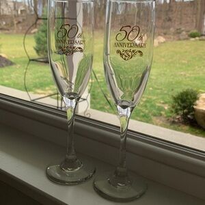 Hortense B Hewitt Co 50th anniversary flutes 6 oz pours NWOT never used EC